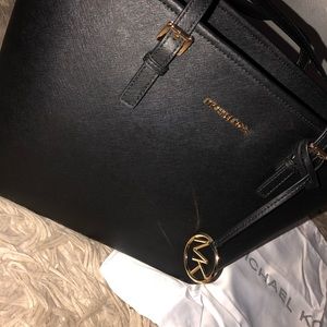 new Michael Kors purse 😍😍